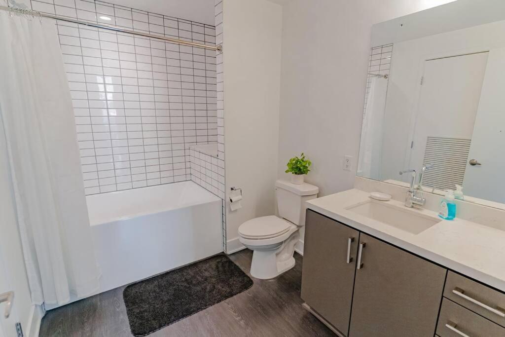 Ferienwohnung Downtown Paradise Escape With 2 Pools / Hot Tubs Los Angeles Exterior foto
