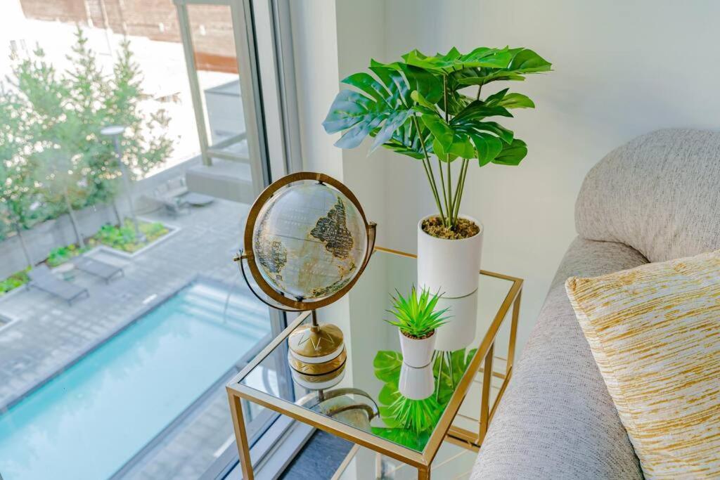 Ferienwohnung Downtown Paradise Escape With 2 Pools / Hot Tubs Los Angeles Exterior foto